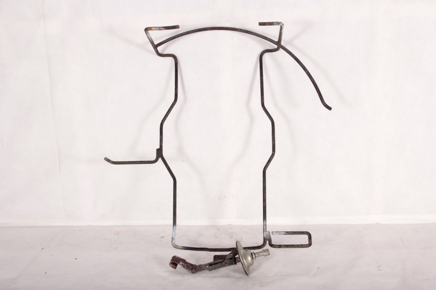 Купить Крепление запасного колеса полный комплект б/у Опель Зафира Б в ...