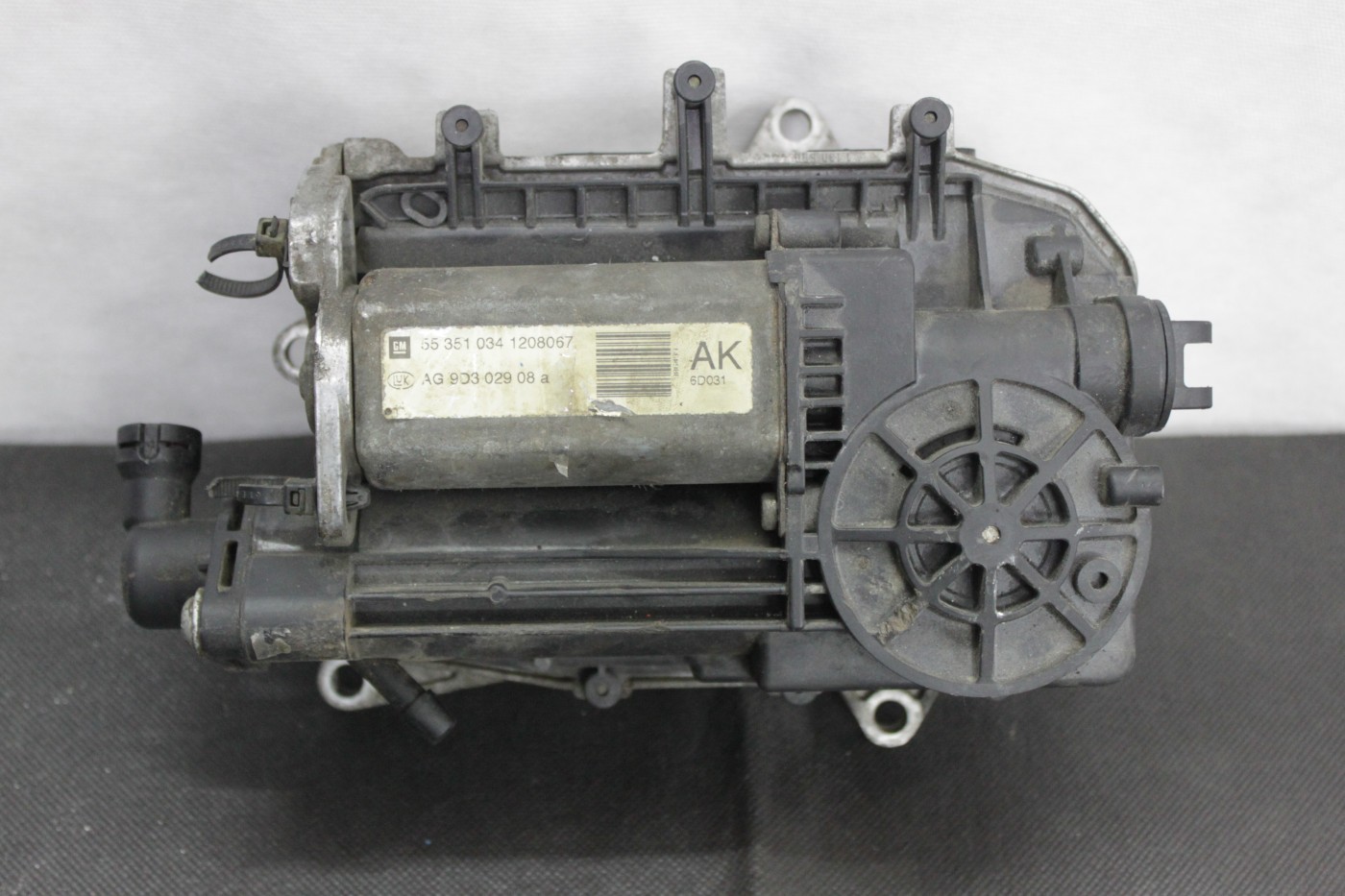 Изитроник опель зафира б. 55562976 Силовой блок Easytronic Zafira b BM 1208067. GM 55351034. P1723 Opel Astra h изитроник. 1208067 Форд.